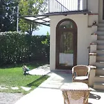 La Meridiana, Monolocale In Cascina Ristrutturata Boves