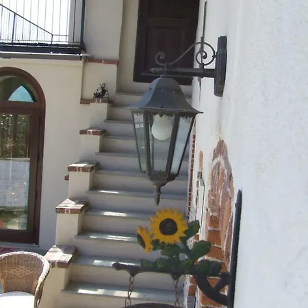 La Meridiana, Monolocale In Cascina Ristrutturata Апартаменты