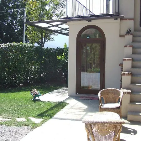 La Meridiana, Monolocale In Cascina Ristrutturata Boves