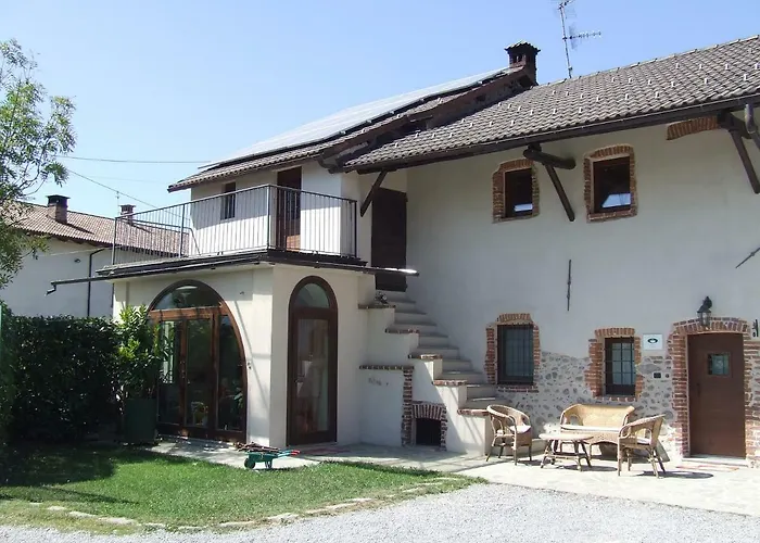 La Meridiana, Monolocale In Cascina Ristrutturata Daire Boves